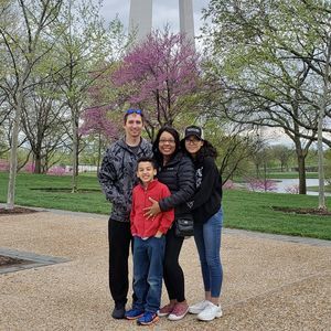 Meet your Posher, Alexis